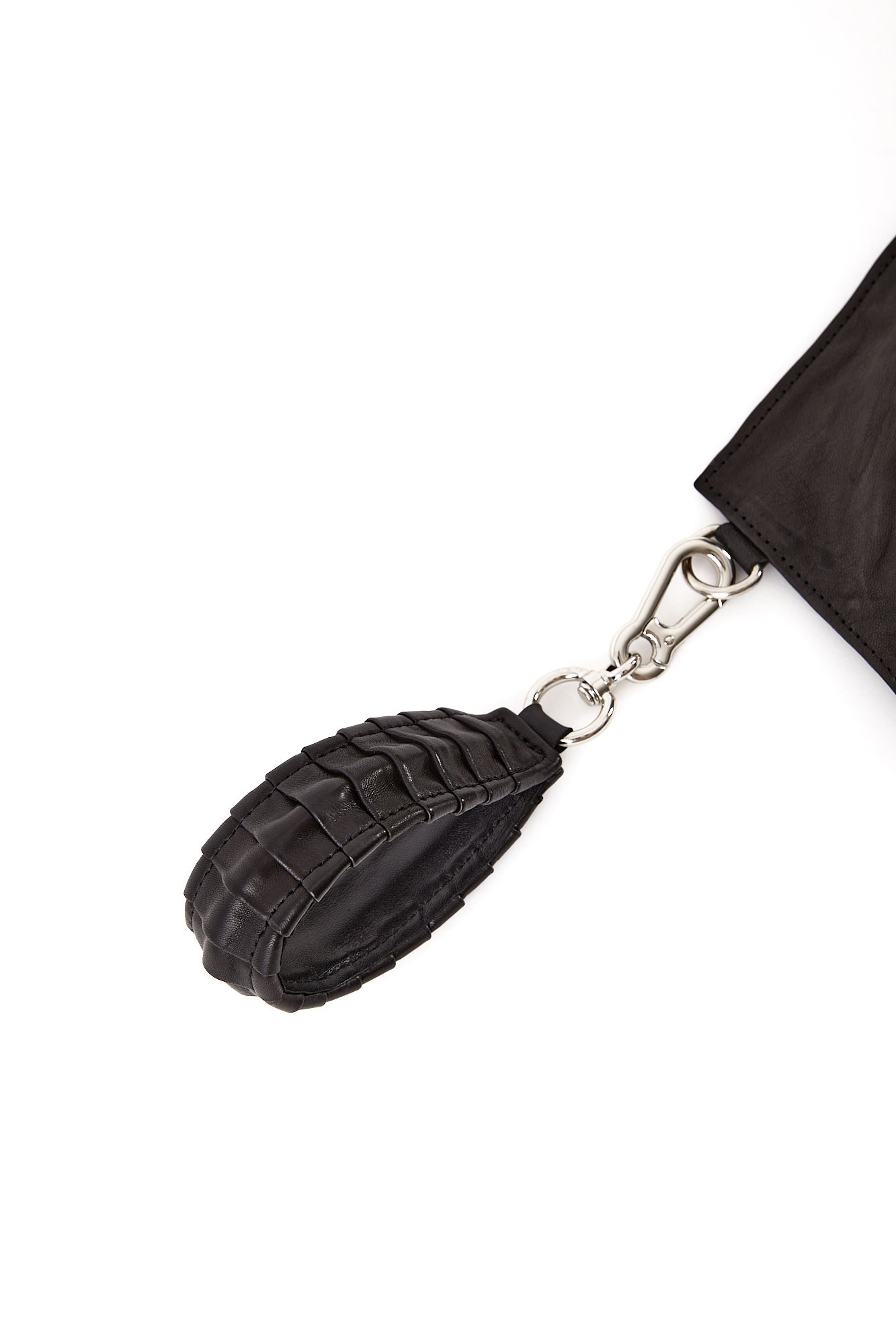 OYSTER CLUTCH
