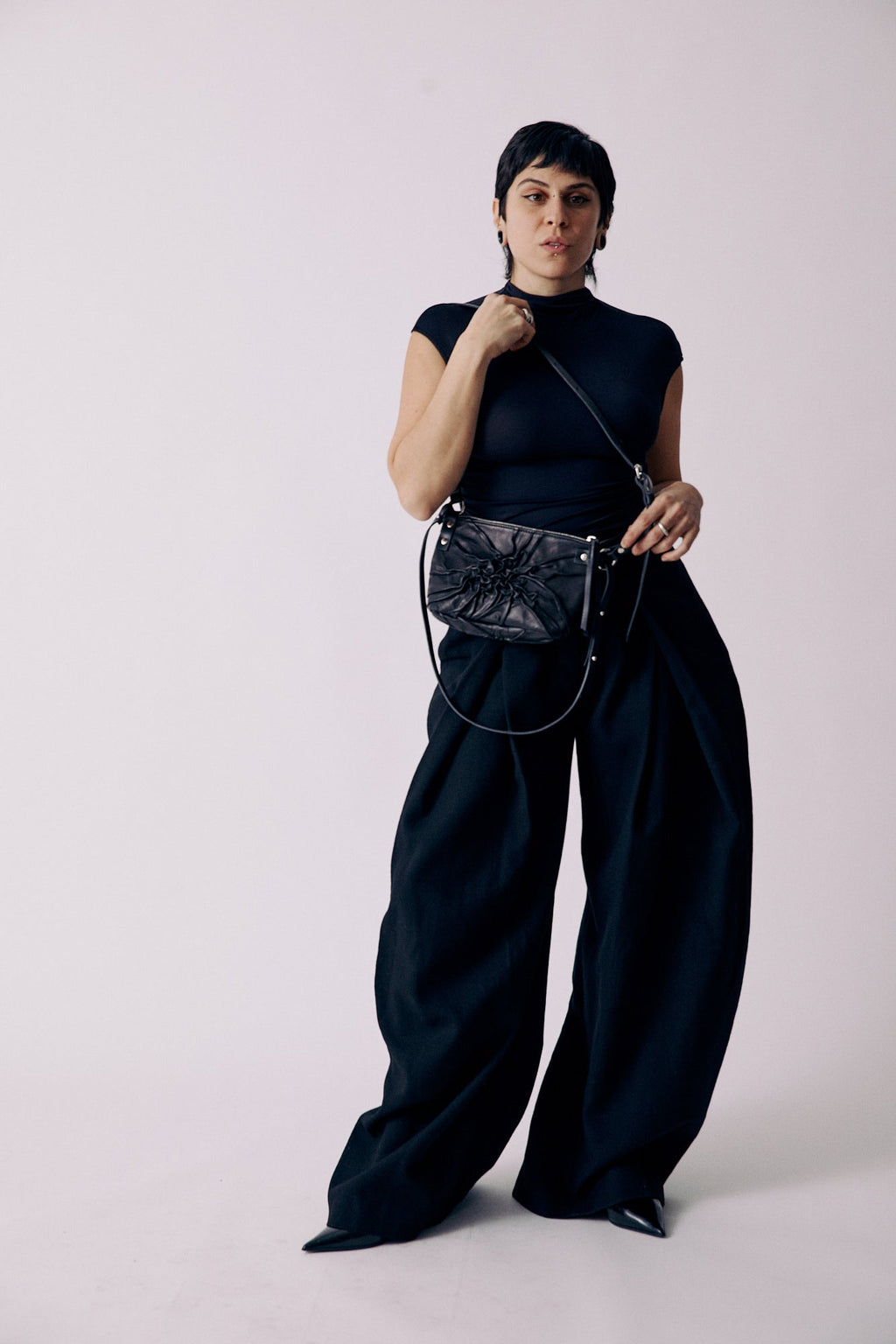TEXTURED CROSS BAG