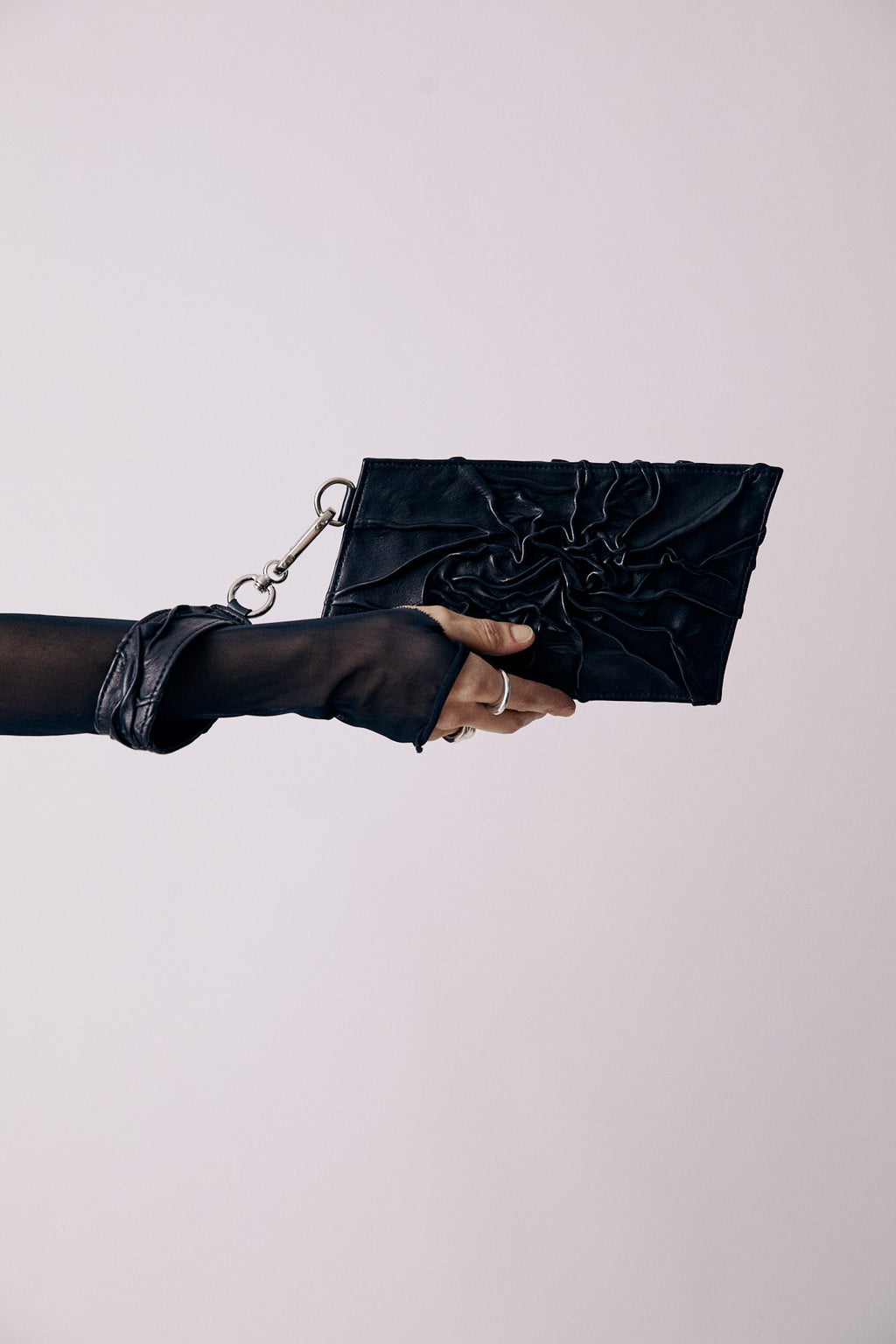 TEXTURED CLUTCH